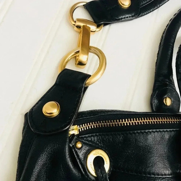 B. Makowsky leather purse - Picture 3 of 8
